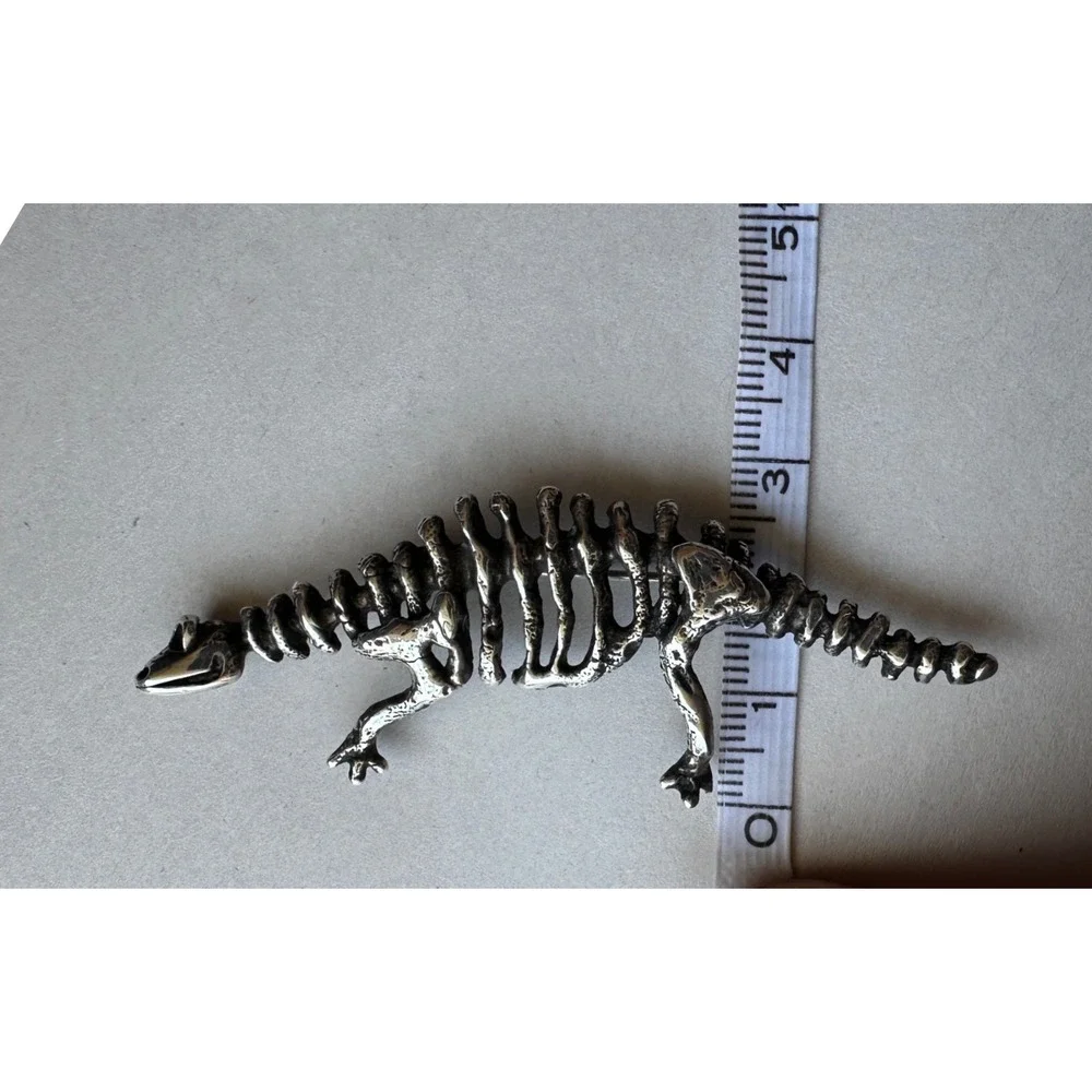 Vintage 925 Sterling Silver Dinosaur Skeleton Brooch Pin‎ Lizard Fossil Bone